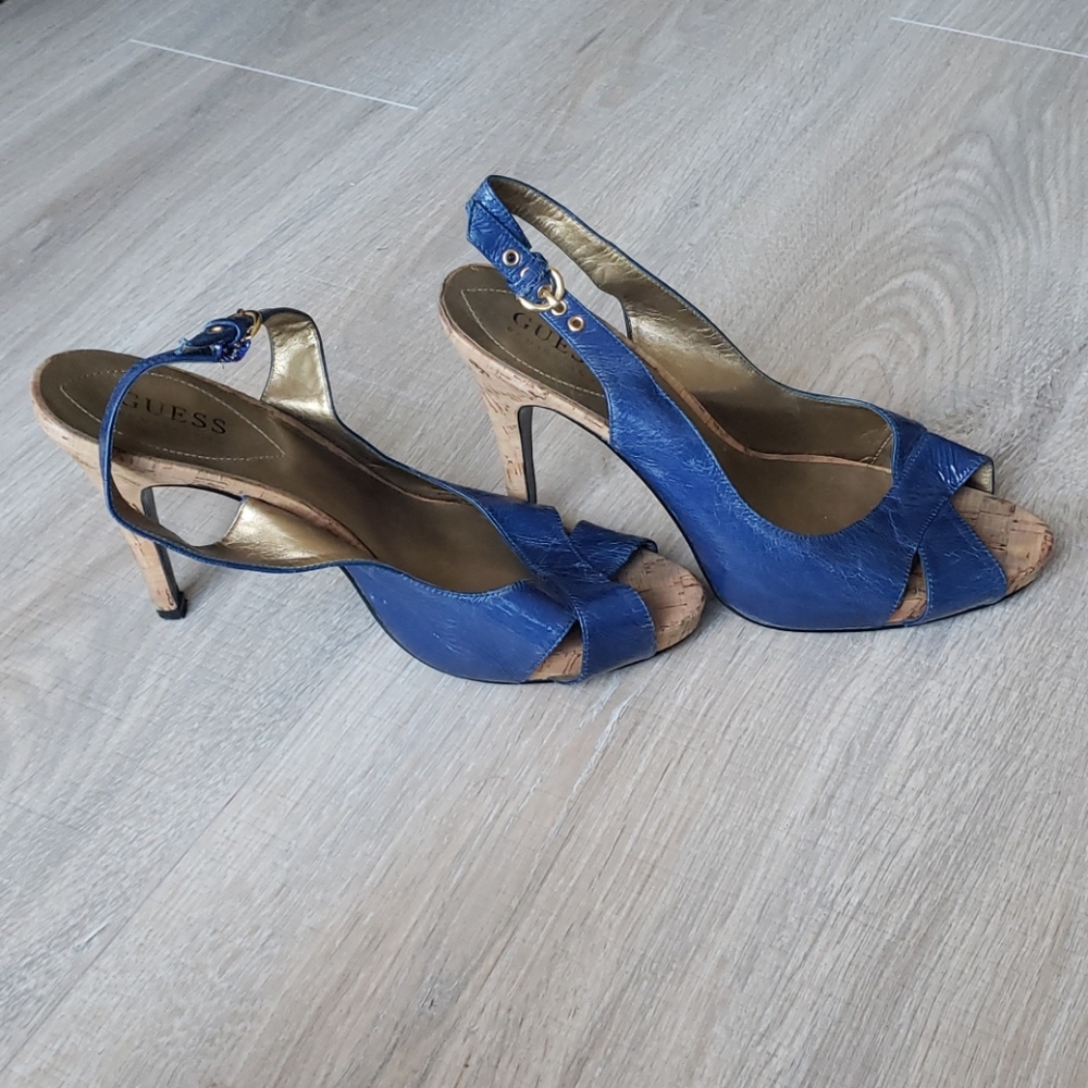 Heels - Picture 3 of 6